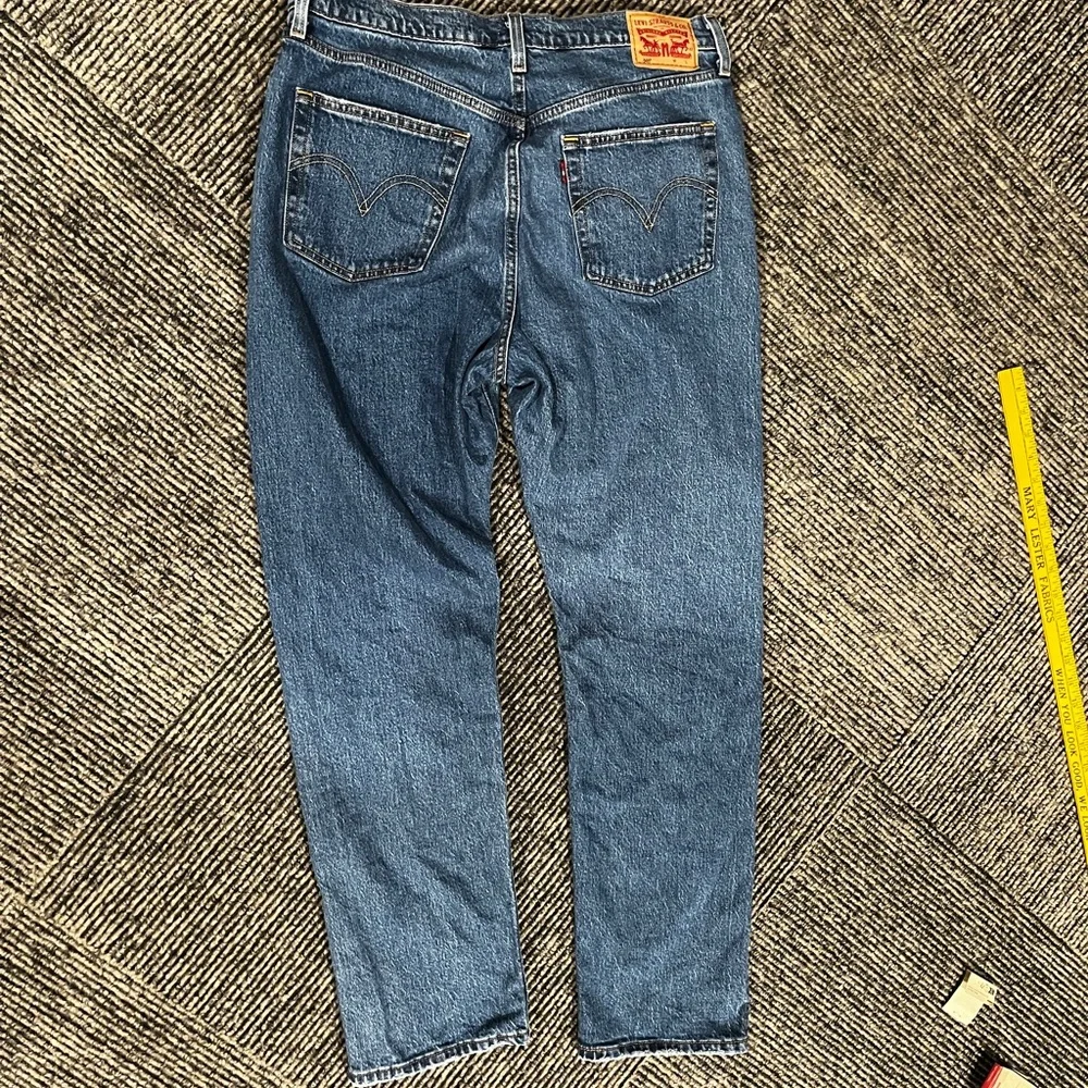 Levi’s 501 Womens 31x30 button-fly - Picture 9 of 9